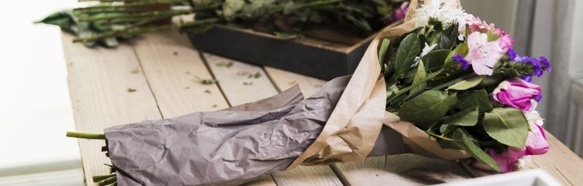 Comment envoyer des fleurs et quelles boîtes à fleurs utiliser